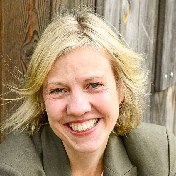 Familienzentrum Legden, St Margareta, Bienenkorb, Portrait von Melanie Twilfert